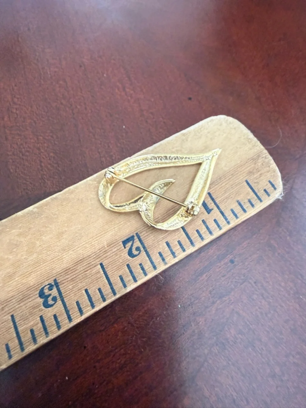 Vintage Gold Tone Brooch